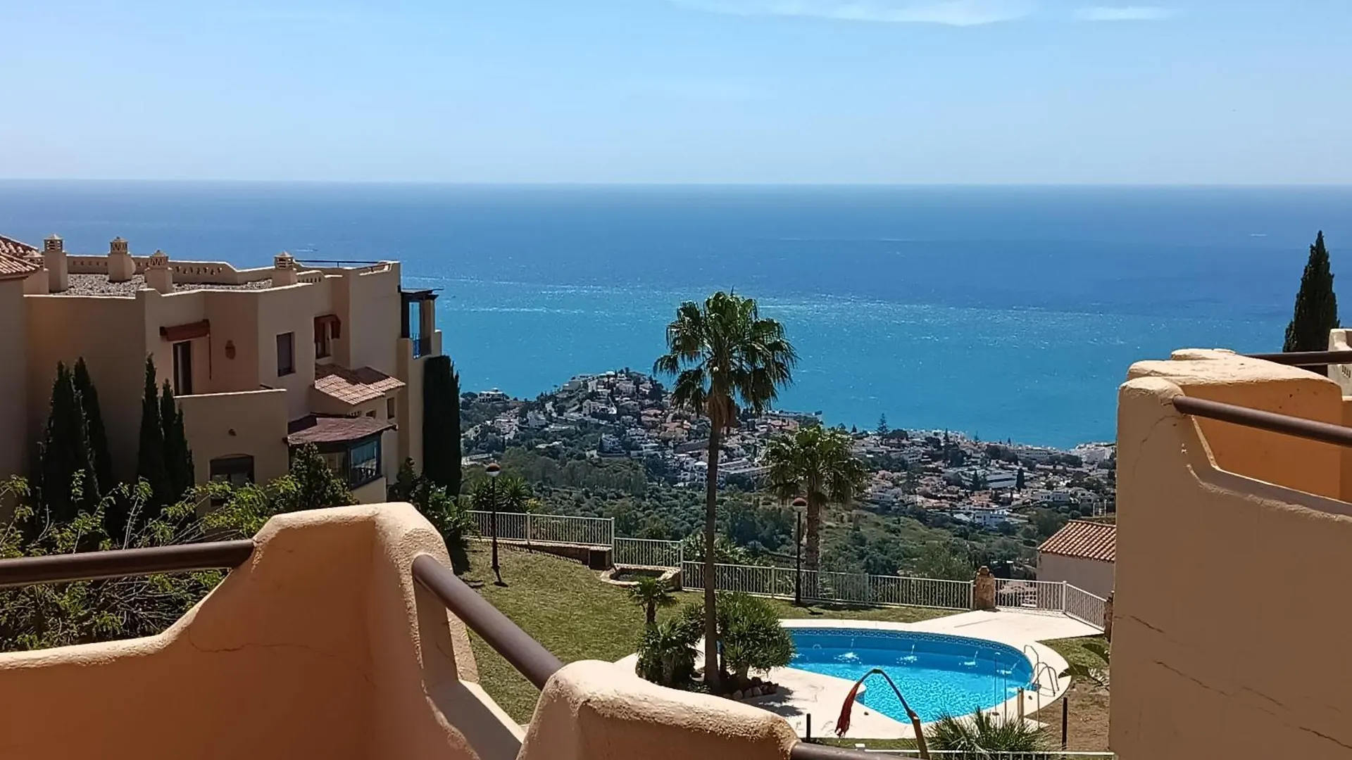 Pilar Luxury Apartment Benalmádena